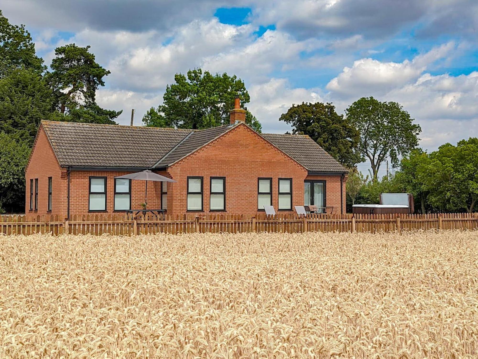Vila Highgrove Gissing Exteriér fotografie